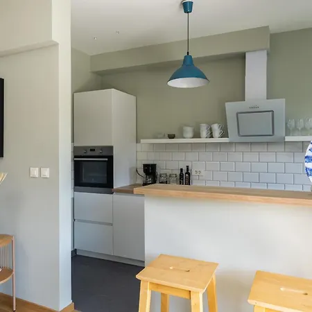 Flora Apartment